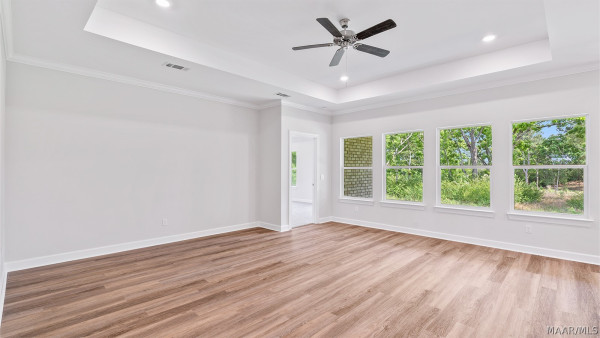 1037 Garden Lane