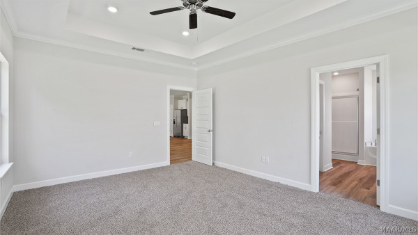 1037 Garden Lane
