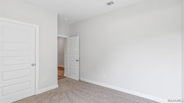 1037 Garden Lane