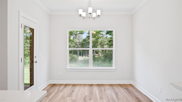 1037 Garden Lane