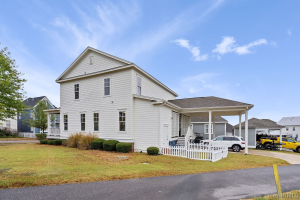 76 Double Oak Avenue