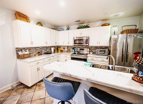 1517 Charleton Drive