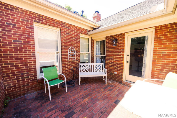 1517 Charleton Drive