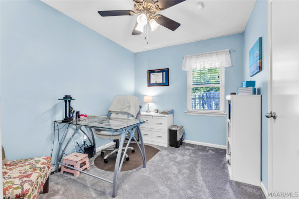 109 W Teri Court
