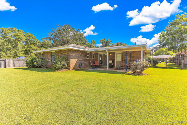 109 W Teri Court