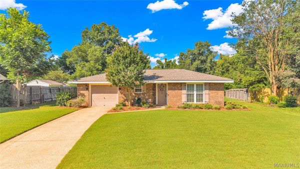 109 W Teri Court