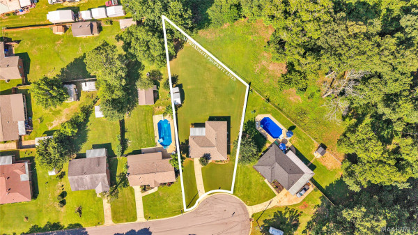 109 W Teri Court