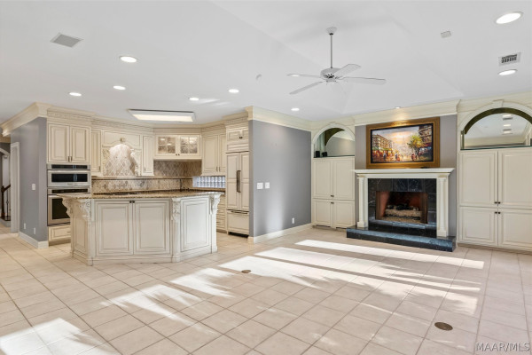 9841 Wynchase Circle
