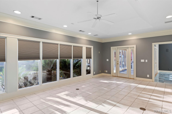 9841 Wynchase Circle