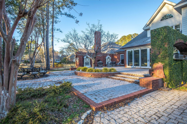 9841 Wynchase Circle