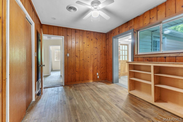 543 GREEN RIDGE Road