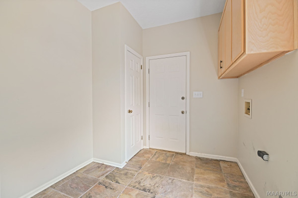 8631 PLANTATION RIDGE Road