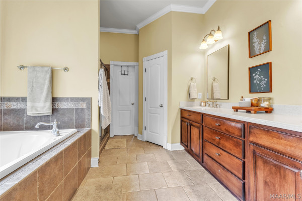 234 Cantabury Lane