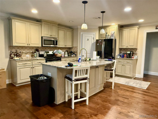 7913 Faith Lane