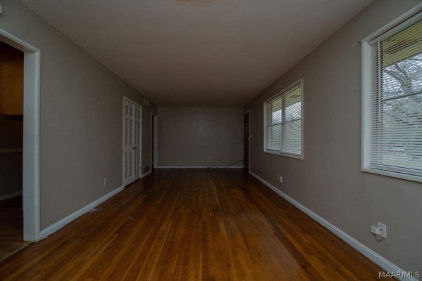 208 GREEN RIDGE Road