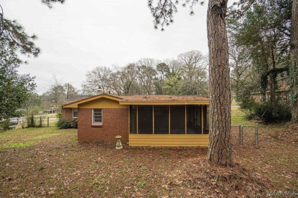 208 GREEN RIDGE Road