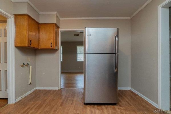 208 GREEN RIDGE Road