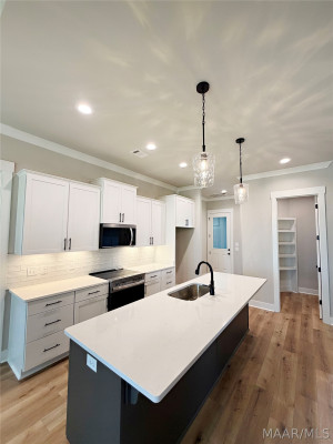 811 Winding Wood Drive