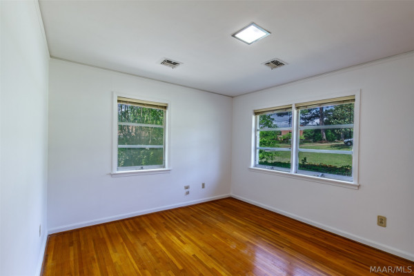 3787 Willow Lane Drive