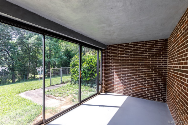 3787 Willow Lane Drive