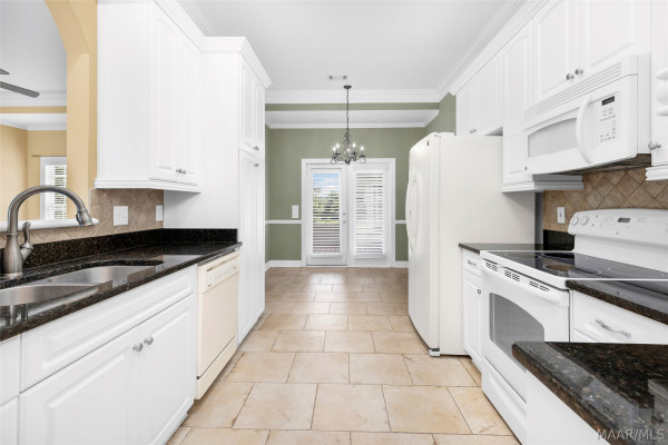 38 Old Orchard Loop