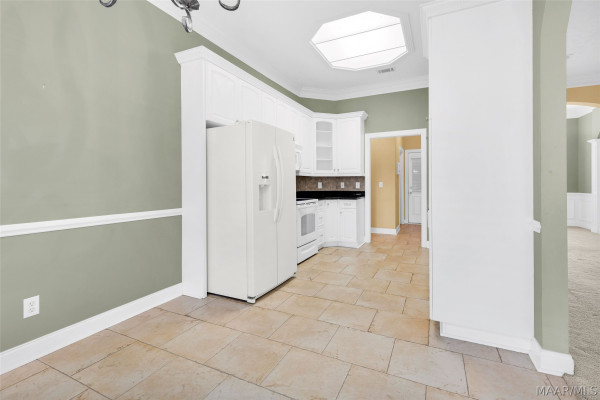 38 Old Orchard Loop