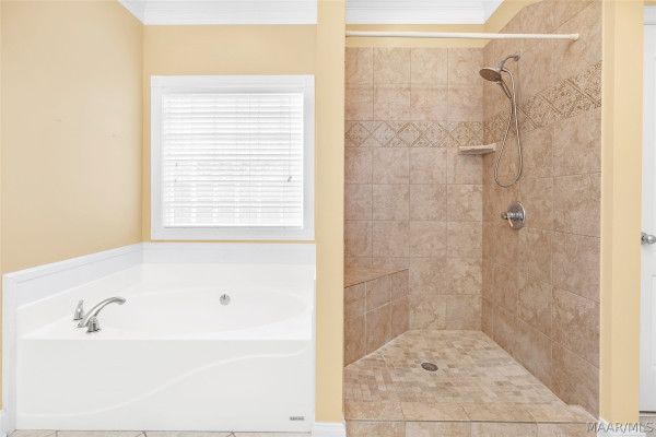 38 Old Orchard Loop