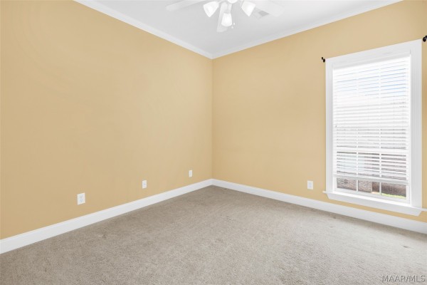 38 Old Orchard Loop