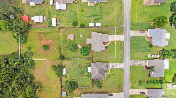 38 Old Orchard Loop