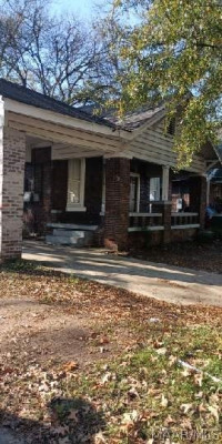 2440 Highland Avenue
