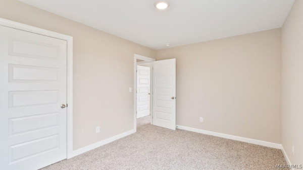 1724 Windsor Hill Lane