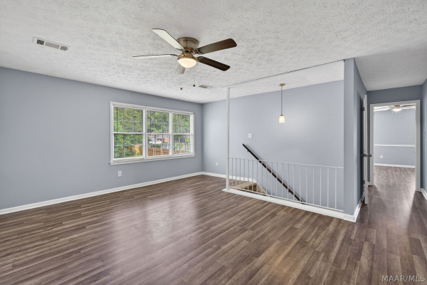 1936 Vaughn Lane