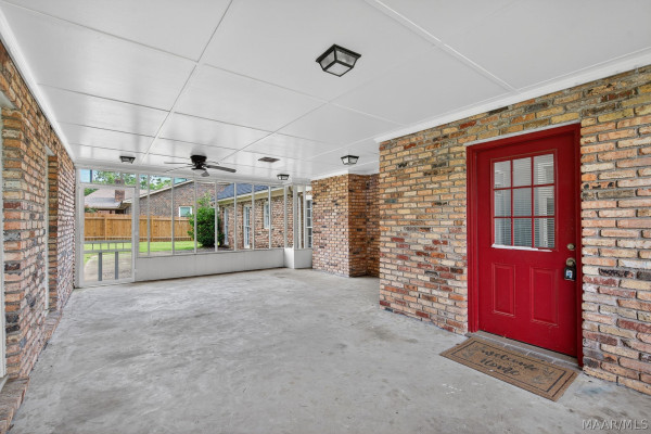 1936 Vaughn Lane