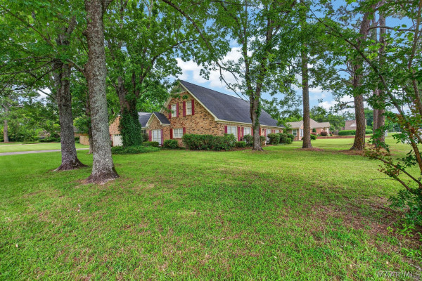 1936 Vaughn Lane