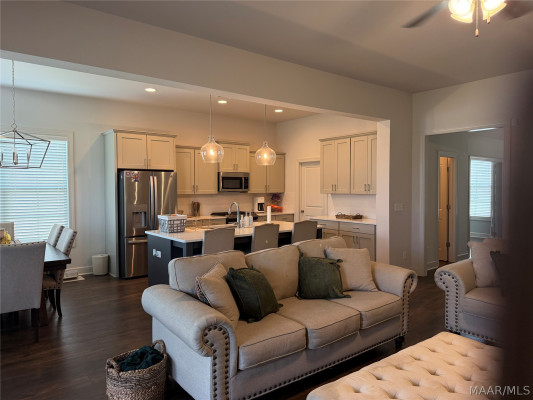 9353 Crescent Lodge Circle
