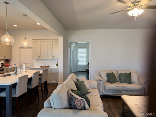 9353 Crescent Lodge Circle