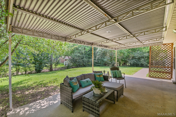 119 GRAY Drive