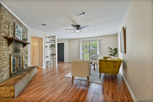 119 GRAY Drive