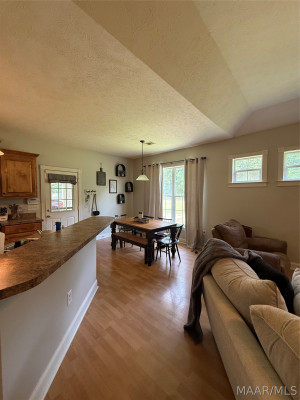 116 Oakleigh Drive