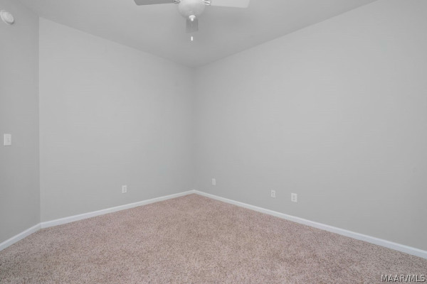 8263 Grayson Grove Drive