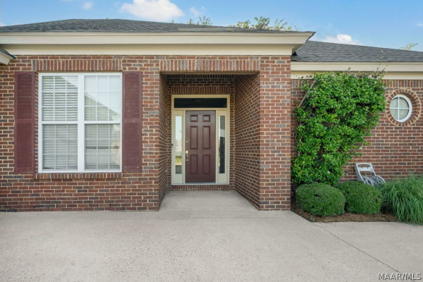 8263 Grayson Grove Drive