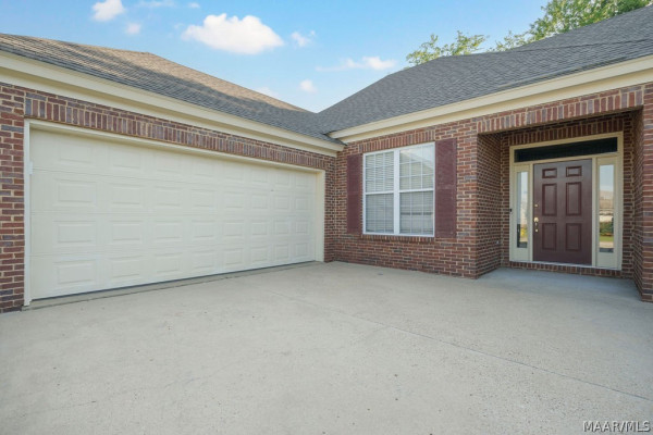 8263 Grayson Grove Drive