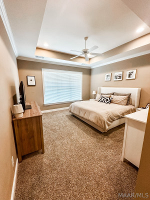 9412 Chadesberry Court