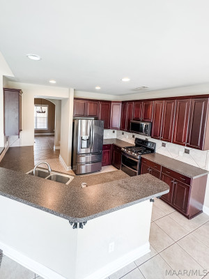 9412 Chadesberry Court