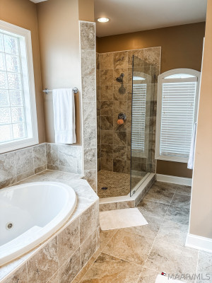 9412 Chadesberry Court
