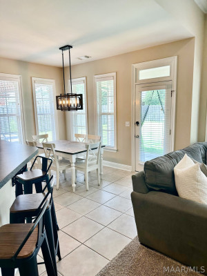 9412 Chadesberry Court