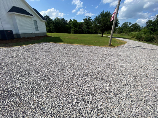 231 E COUNTY RD 68 . W