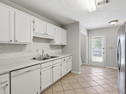 8341 Grand Oak Court