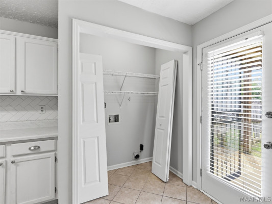 8341 Grand Oak Court