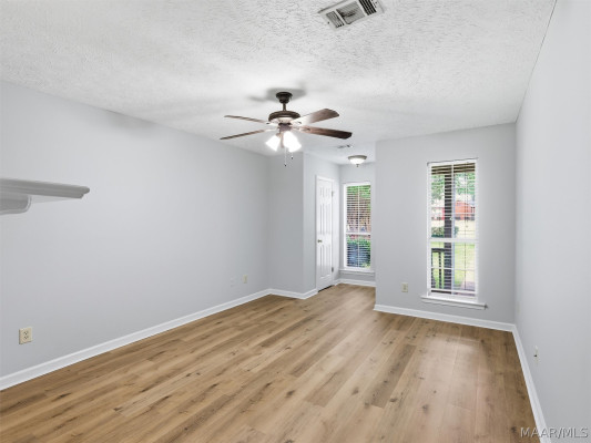 8341 Grand Oak Court